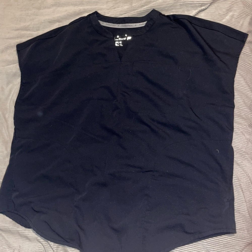 Women’s Mandarin Dolman Top - Fabletics Scrubs